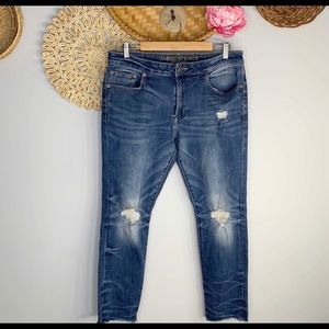 American Eagle | Slim Fit Distressed Flex Jeans